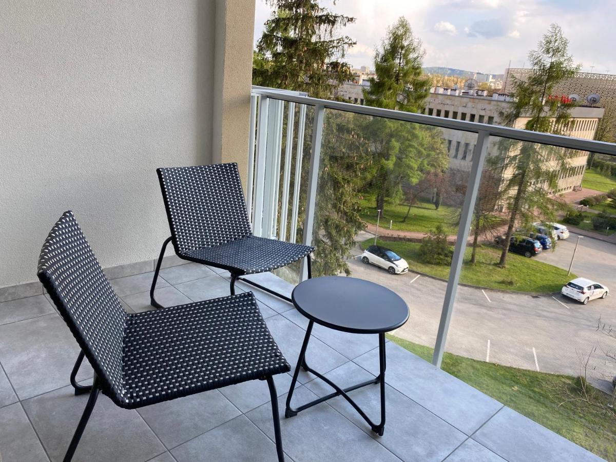 The Urban Jungle - Apartment Garaz Podziemny Kielce Zewnętrze zdjęcie